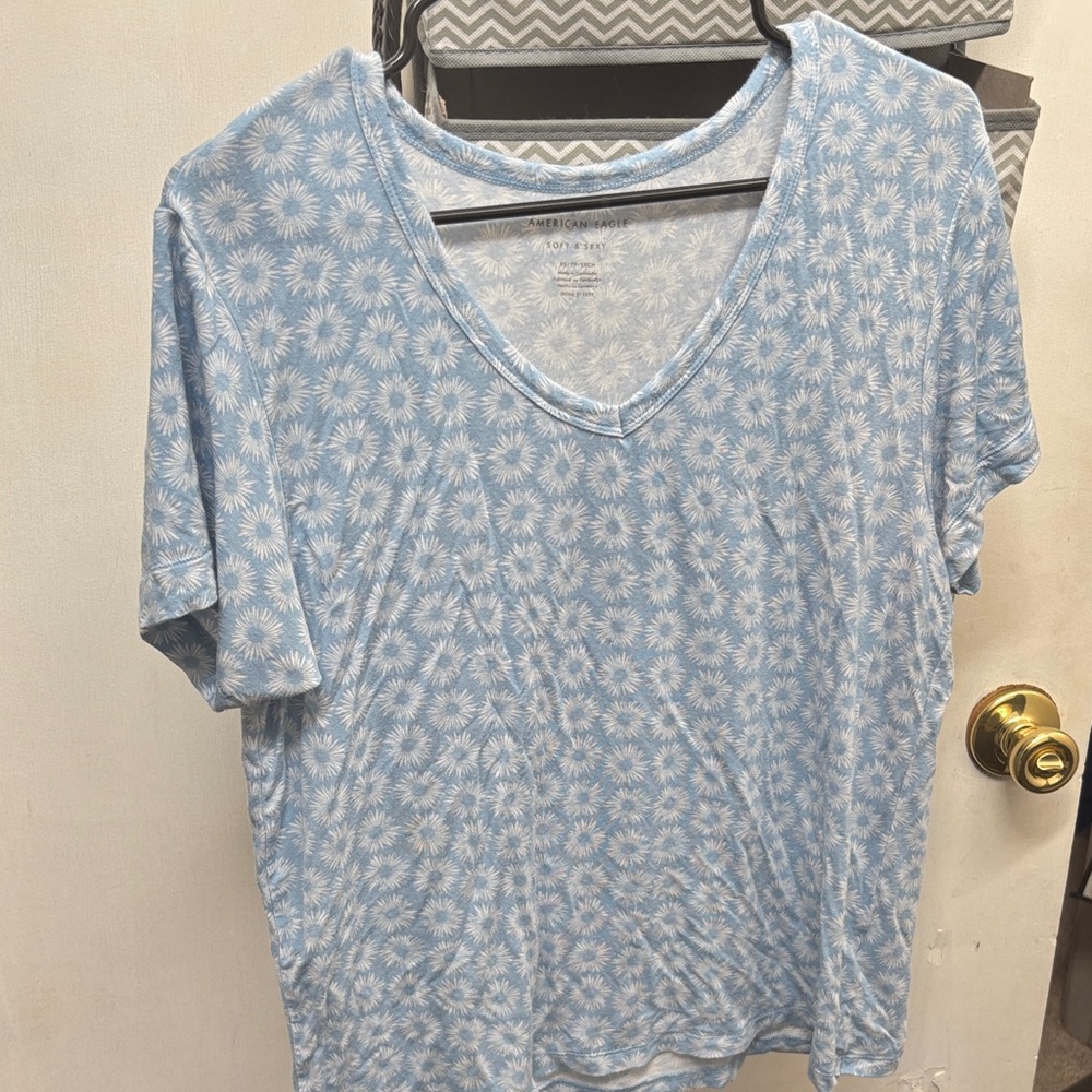 American Eagle Outfitters Light Blue Floral Tee